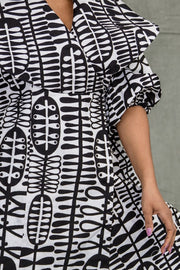 Lagos Coat dress - Art White and Black (Luxury)